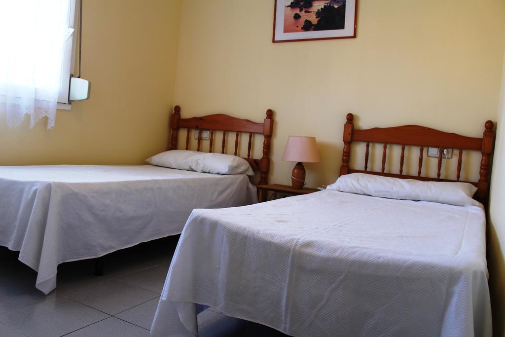 Roc Mar 3 3B - Apartamento Cerca Del Centro Y De La Playa - Terraza Con Vistas Al Mar Y Al Puerto Roses Ngoại thất bức ảnh